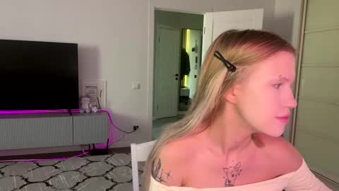 Alisa online show from 02-21-26, 11:44