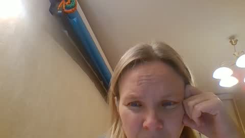 tanystar online show from 12-04-25, 02:37