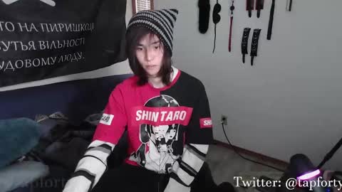 Snapshot of tap_forty chatting on 10-05-25, 11:46 tap_forty online show from 10-05-25, 11:46