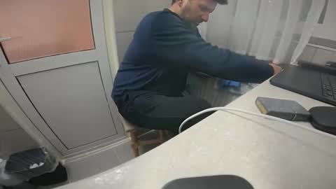 tarkan198 online show from 03-10-26, 06:57