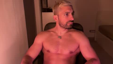 Snapshot of tarquit8 chatting on 09-16-25, 08:21 tarquit8 online show from 09-16-25, 08:21