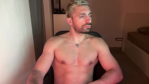 Snapshot of tarquit8 chatting on 09-26-25, 08:57 tarquit8 online show from 09-26-25, 08:57