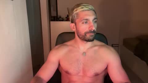 Snapshot of tarquit8 chatting on 10-01-25, 08:26 tarquit8 online show from 10-01-25, 08:26