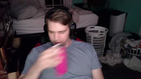 tarus333 online show from 09-10-25, 03:28