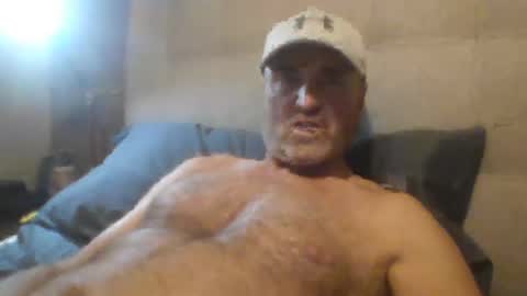 Snapshot of tarzeny77 chatting on 09-13-25, 05:46 tarzeny77 online show from 09-13-25, 05:46
