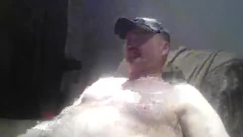Snapshot of tarzeny77 chatting on 05-10-26, 04:28 tarzeny77 online show from 05-10-26, 04:28