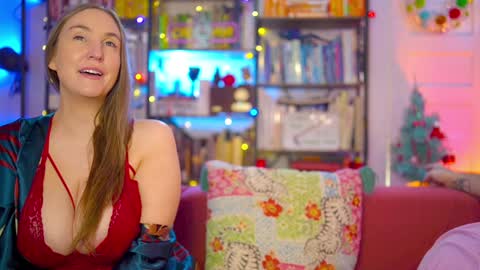 Snapshot of task_manager chatting on 12-02-24, 01:57 Vivian Clark online show from 12-02-24, 01:57