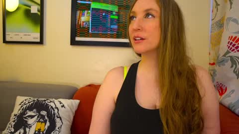 Snapshot of task_manager chatting on 10-19-25, 12:50 Vivian Clark online show from 10-19-25, 12:50