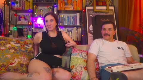 Snapshot of task_manager chatting on 11-15-25, 03:52 Vivian Clark online show from 11-15-25, 03:52