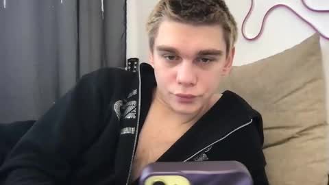 tasteithorny online show from 02-27-25, 11:41