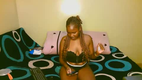 tastie_t online show from 10-29-25, 04:04