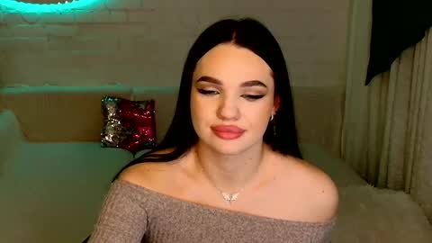 Snapshot of tasty_babyy chatting on 01-20-25, 12:15 tasty_babyy online show from 01-20-25, 12:15