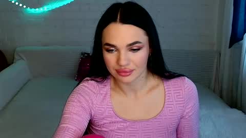 Snapshot of tasty_babyy chatting on 10-28-25, 10:41 tasty_babyy online show from 10-28-25, 10:41