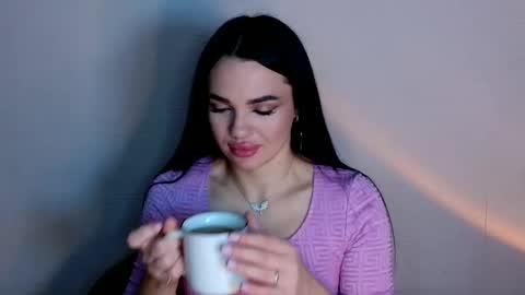 Snapshot of tasty_babyy chatting on 11-14-25, 06:56 tasty_babyy online show from 11-14-25, 06:56