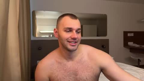 Snapshot of tasty_justin chatting on 09-27-25, 05:45 My shows 2100500 UTC3 online show from 09-27-25, 05:45