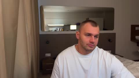 Snapshot of tasty_justin chatting on 09-29-25, 05:56 My shows 2100500 UTC3 online show from 09-29-25, 05:56