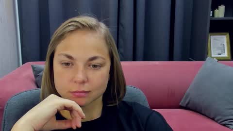 Snapshot of tataflower chatting on 10-14-25, 08:31 Tata online show from 10-14-25, 08:31