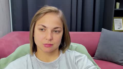 Snapshot of tataflower chatting on 11-20-25, 08:19 Tata online show from 11-20-25, 08:19