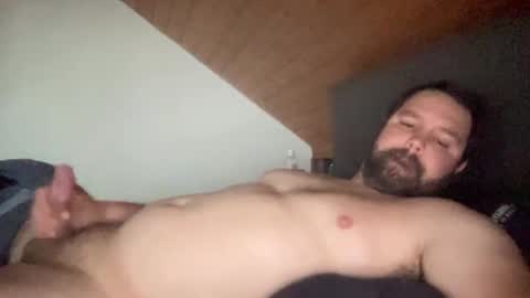 Snapshot of tatam90 chatting on 09-23-25, 01:14 tatam90 online show from 09-23-25, 01:14