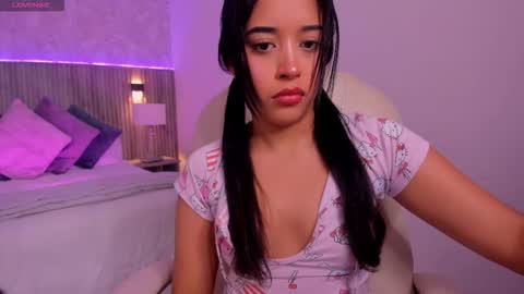 Tathy online show from 10-25-25, 04:20