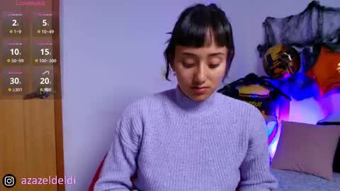 Snapshot of tati_cardenas chatting on 10-19-25, 05:30 AME online show from 10-19-25, 05:30