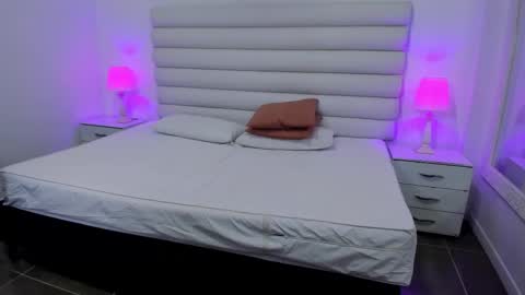 tatiana_arboleda online show from 09-24-25, 10:51