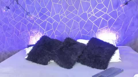 Tatiana NEW ACCOUNT online show from 05-28-26, 07:49