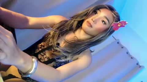 ANDREA online show from 05-23-26, 01:48