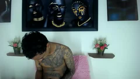 Snapshot of tatoo_noah chatting on 02-02-26, 10:14 Noah online show from 02-02-26, 10:14