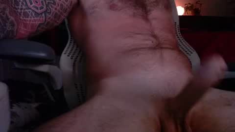 Snapshot of tatted420stoner chatting on 06-09-26, 04:02 tatted420stoner online show from 06-09-26, 04:02