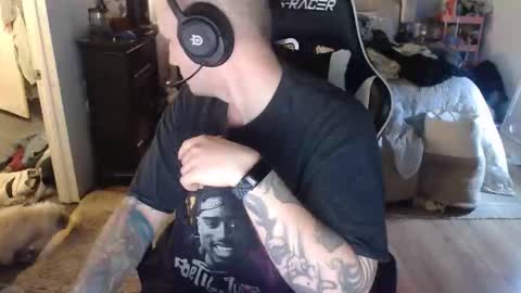 Snapshot of tattedhub0 chatting on 04-06-26, 09:38 Harry online show from 04-06-26, 09:38