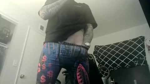 Snapshot of tattednblonde chatting on 11-06-25, 02:40 tattednblonde online show from 11-06-25, 02:40