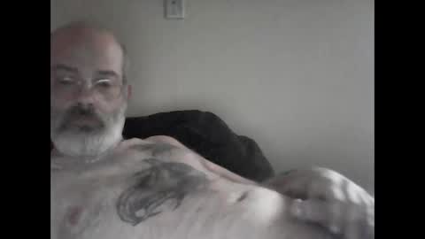 Snapshot of tattedpanther chatting on 11-19-25, 05:13 tattedpanther online show from 11-19-25, 05:13