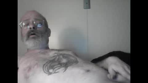 Snapshot of tattedpanther chatting on 02-15-26, 08:24 tattedpanther online show from 02-15-26, 08:24
