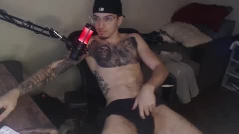 Snapshot of tattedtoyabuser chatting on 11-01-25, 11:51 tattedtoyabuser online show from 11-01-25, 11:51