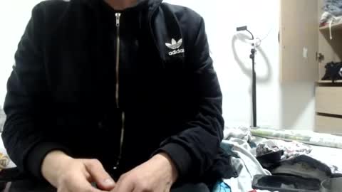Snapshot of tatto_smoke_couple chatting on 07-26-26, 05:48 tatto_smoke_couple online show from 07-26-26, 05:48