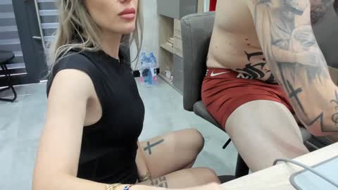 Snapshot of tattoo_couple77 chatting on 05-30-26, 11:40 Nicole online show from 05-30-26, 11:40