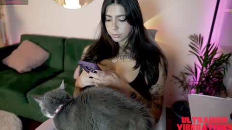 Nathalie Hardy  online show from 03-07-25, 01:09