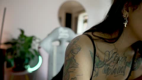 Nathalie Hardy  online show from 10-03-25, 02:58