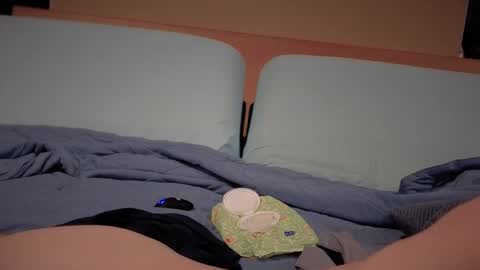 tattooed love boy online show from 09-20-25, 01:50