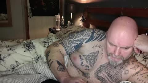 Tattooeddilf 01 online show from 12-09-24, 01:51