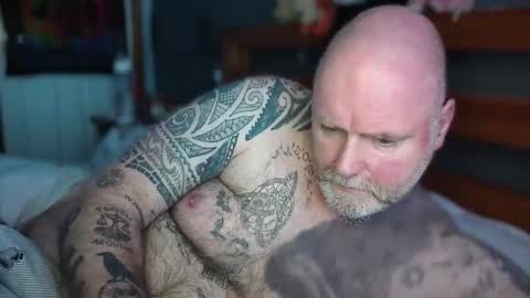 Tattooeddilf 01 online show from 02-22-26, 05:00