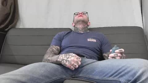 Snapshot of tattooedteaseme chatting on 05-26-26, 07:32 tattooedteaseme online show from 05-26-26, 07:32