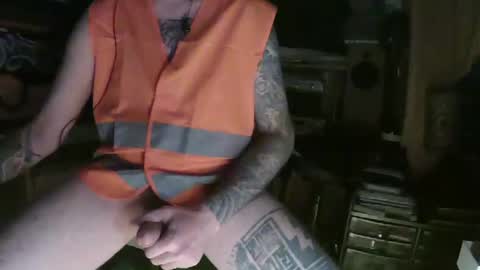 Snapshot of tattoogun chatting on 02-25-25, 04:35 TattooLust online show from 02-25-25, 04:35