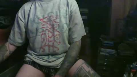 Snapshot of tattoogun chatting on 11-28-25, 01:08 TattooLust online show from 11-28-25, 01:08
