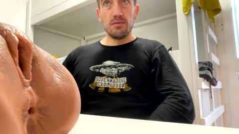 Tatuador40 online show from 12-08-24, 12:41