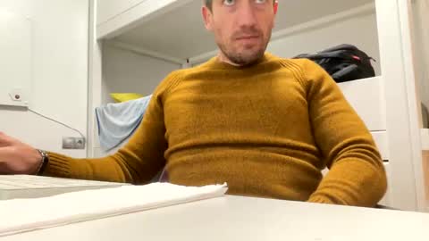 Tatuador40 online show from 12-25-24, 11:31