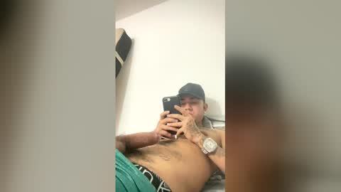 Snapshot of tatuajes777_7777 chatting on 02-26-26, 05:23 tatuajes777_7777 online show from 02-26-26, 05:23