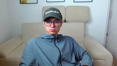 taurus4k online show from 01-23-25, 04:09