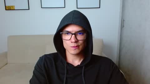 taurus4k online show from 02-07-25, 01:04